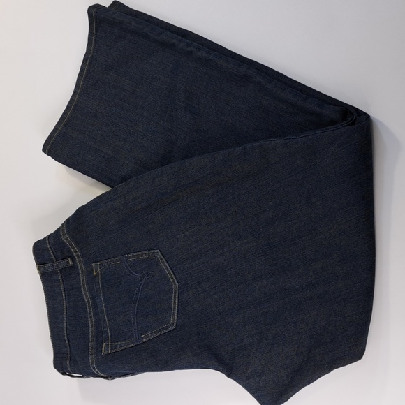 Fashion🔺️Bug Moderately Curvy Dark Wash Wide Leg Blue Jeans Size 22W - Picture 9 of 17